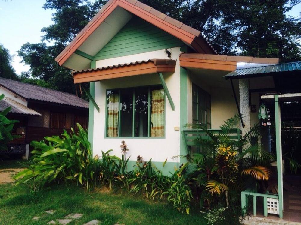 Apartamento Baan Ing Na Pai Exterior foto