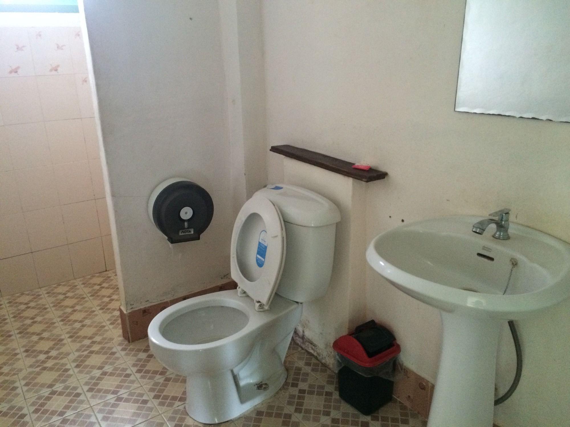 Apartamento Baan Ing Na Pai Exterior foto